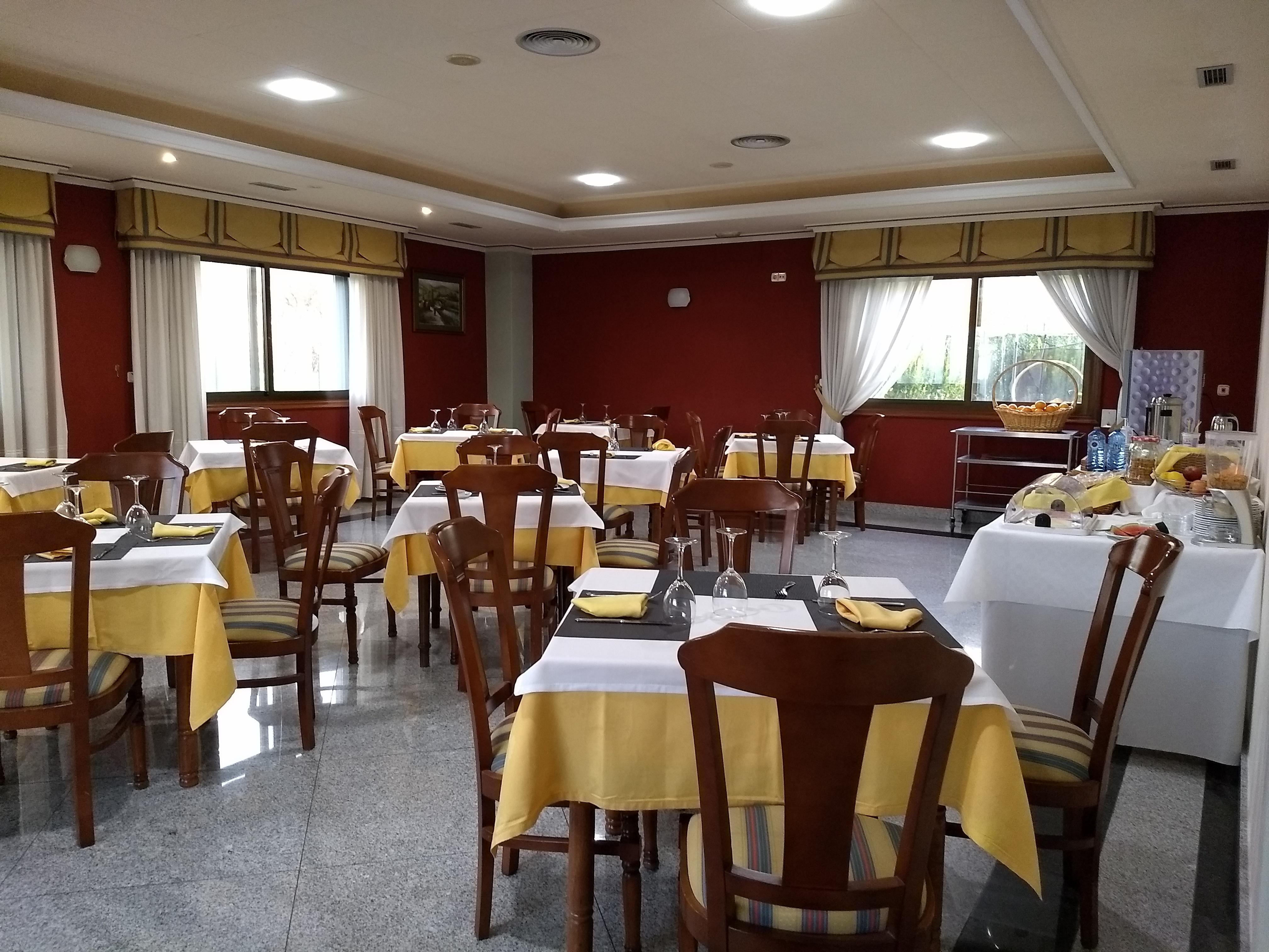 Hotel Avion By Bossh Hotels Vigo Exterior foto